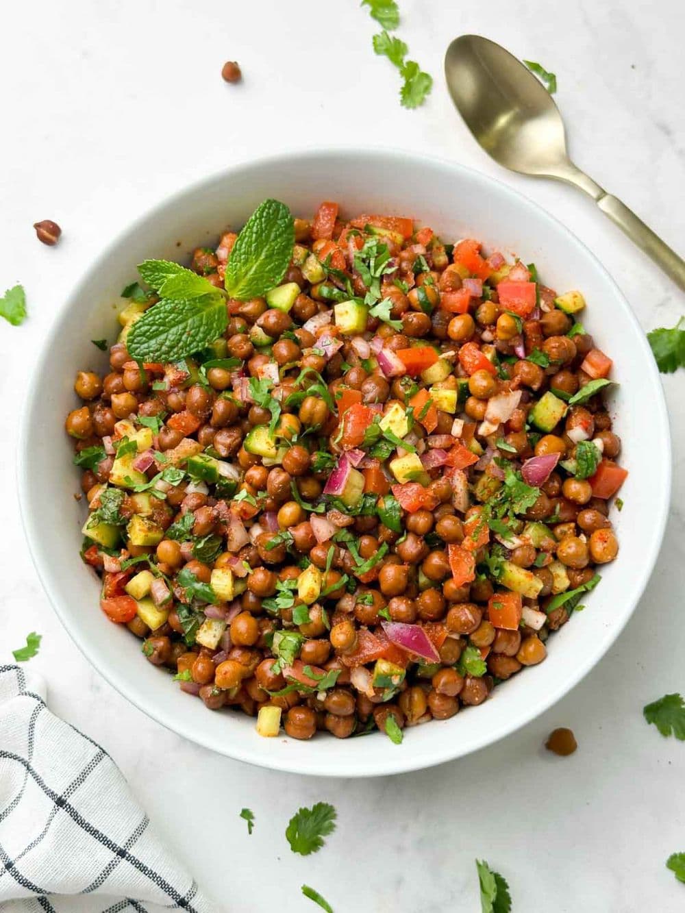 Boiled Kala Chana Salad